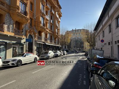 Fonds de commerce - Magasins - 45 m²