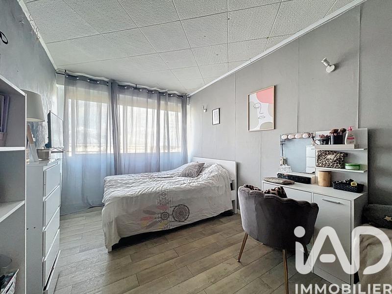 Appartement - 72 m² - 4 pièces