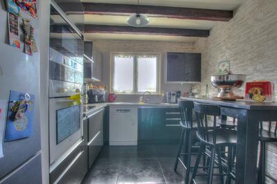 Maison - 180 m² - 7 pièces