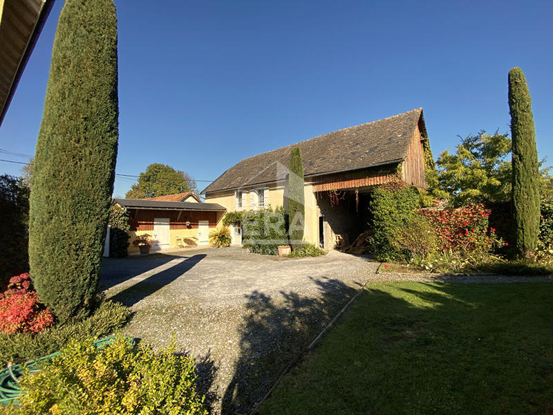 Maison - 180 m² - 7 pièces