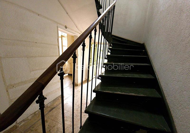 Maison - 182 m² - 6 pièces