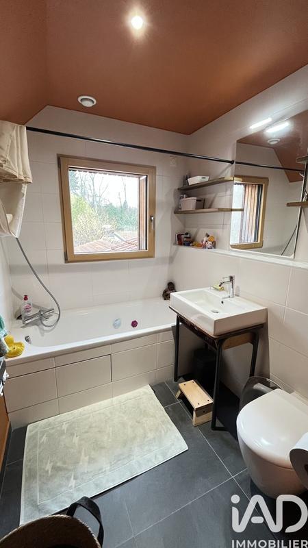 Maison - 91 m² - 4 pièces