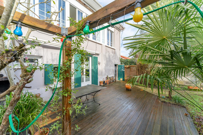 Maison - 160 m² - 6 pièces