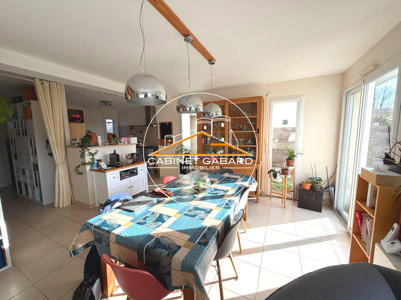 Maison contemporaine - 123 m² - 6 pièces