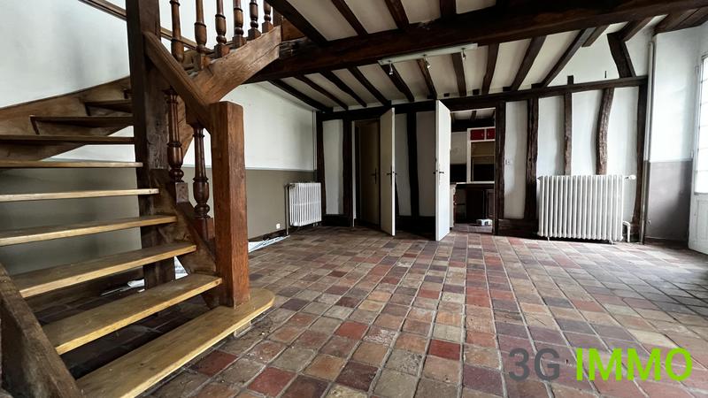 Maison ancienne - 189 m² - 8 pièces