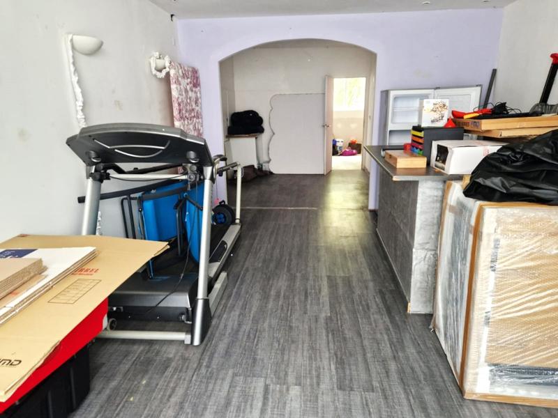 Maison - 232 m² - 6 pièces