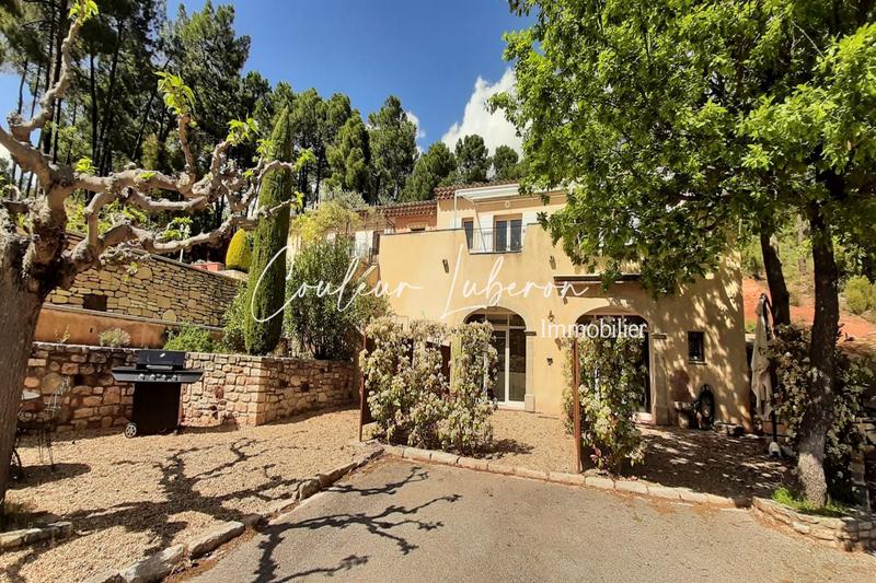 Maison - 310 m² - 14 pièces