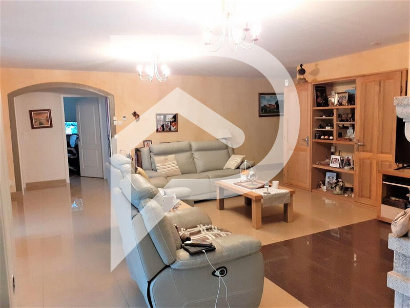 Maison - 165 m² - 6 pièces