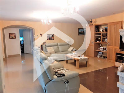 Maison - 165 m² - 6 pièces