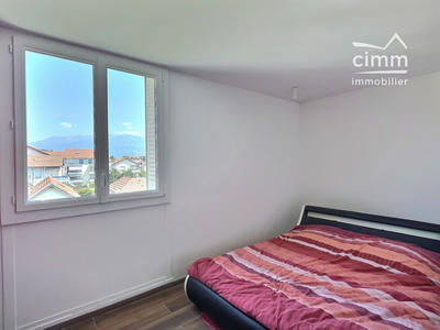 Appartement - 72 m² - 3 pièces