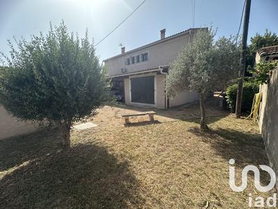 Maison - 213 m² - 7 pièces