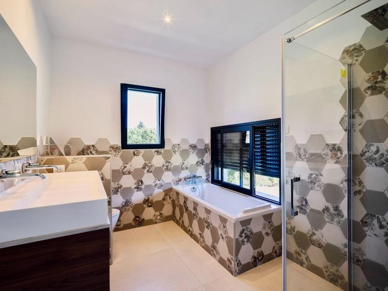 Maison - 168 m² - 5 pièces