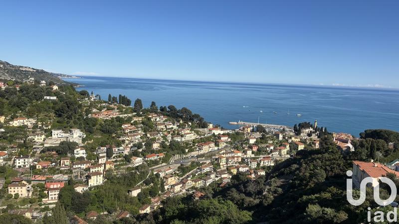 Appartement - 93 m² - 4 pièces