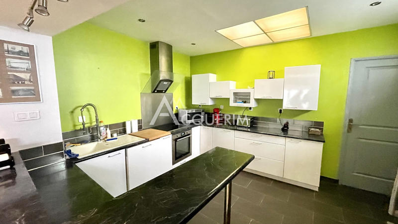 Loft - 100 m² - 4 pièces