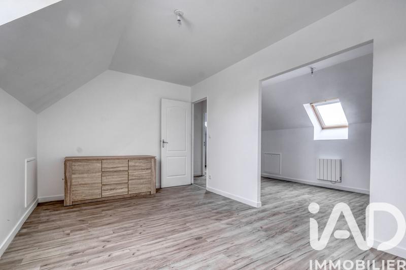 Maison - 104 m² - 5 pièces