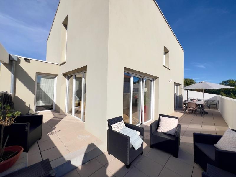 Duplex - 112 m² - 5 pièces