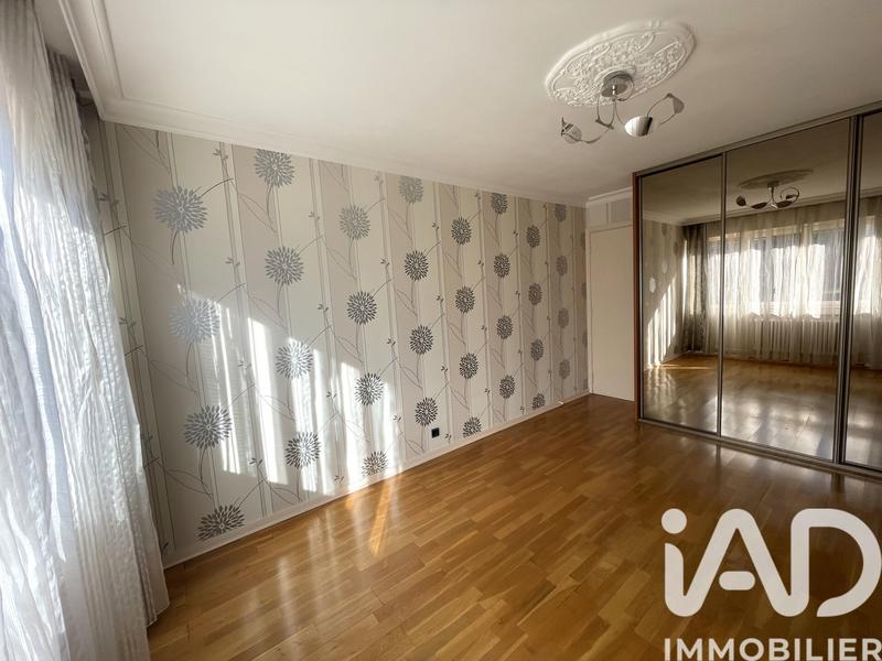 Appartement - 108 m² - 4 pièces
