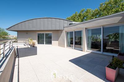 Appartement - 158 m² - 5 pièces