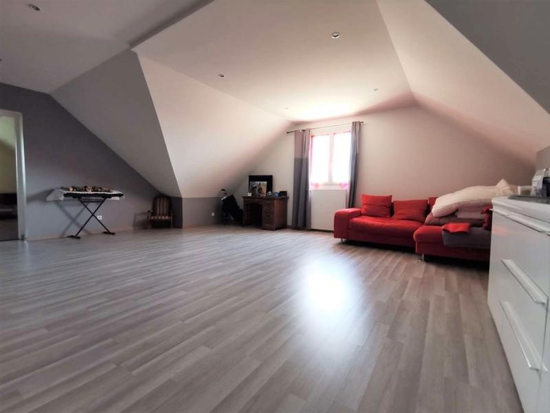 Maison - 191 m² - 7 pièces
