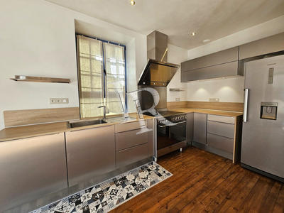 Maison - 121 m² - 5 pièces