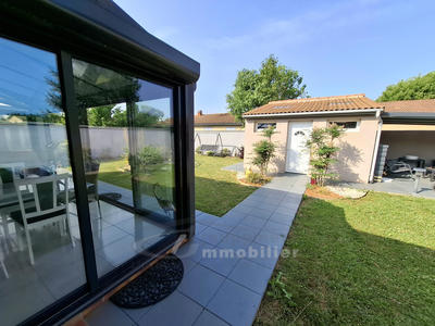 Maison - 96 m² - 4 pièces