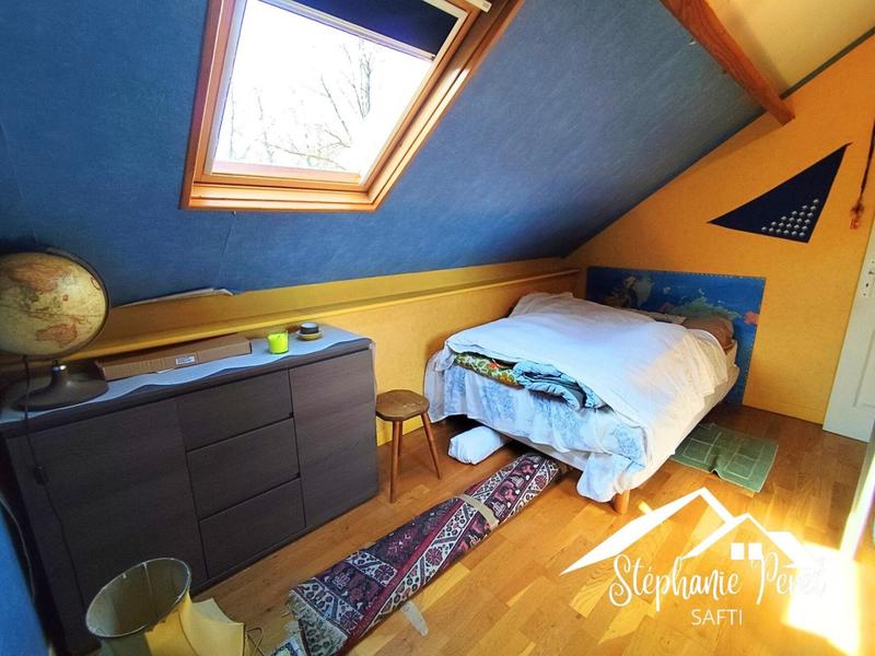 Maison - 155 m² - 8 pièces