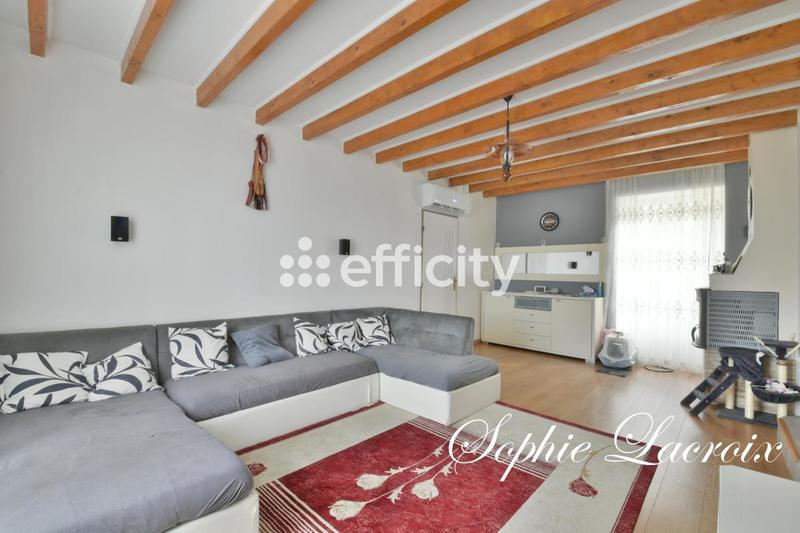 Maison - 101 m² - 4 pièces