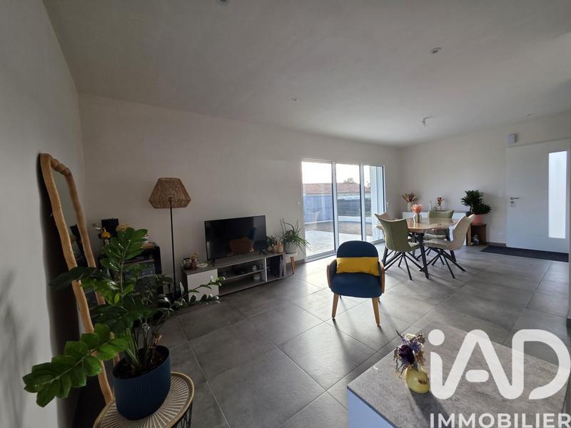 Maison - 83 m² - 4 pièces