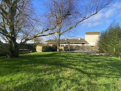 Maison - 441 m² - 10 pièces