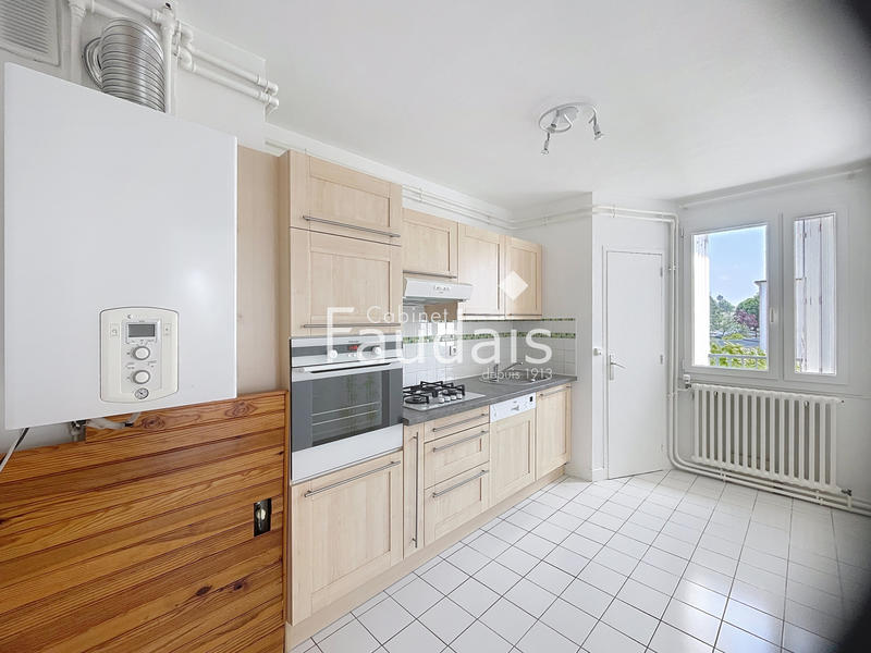 Appartement - 72 m² - 4 pièces