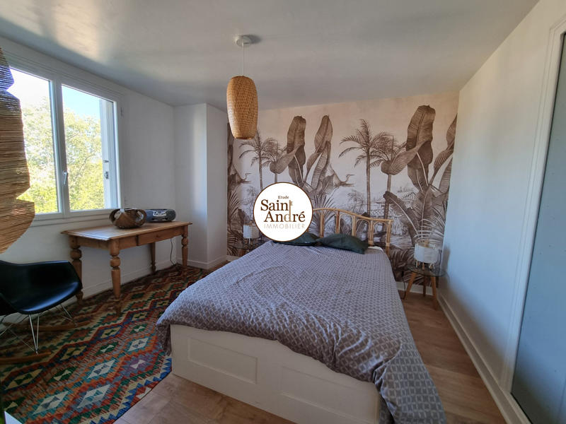 Maison - 165 m² - 8 pièces