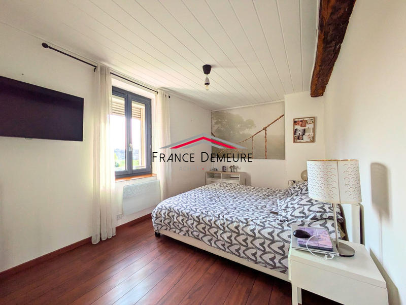 Maison - 108 m² - 5 pièces