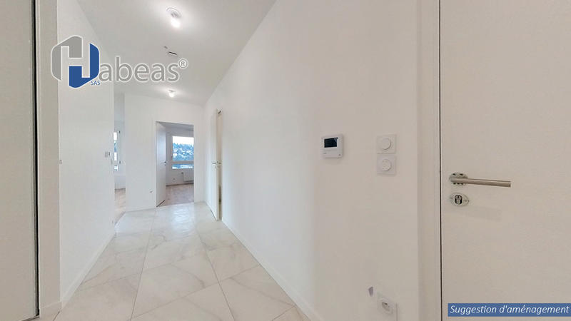 Appartement - 93 m² - 4 pièces