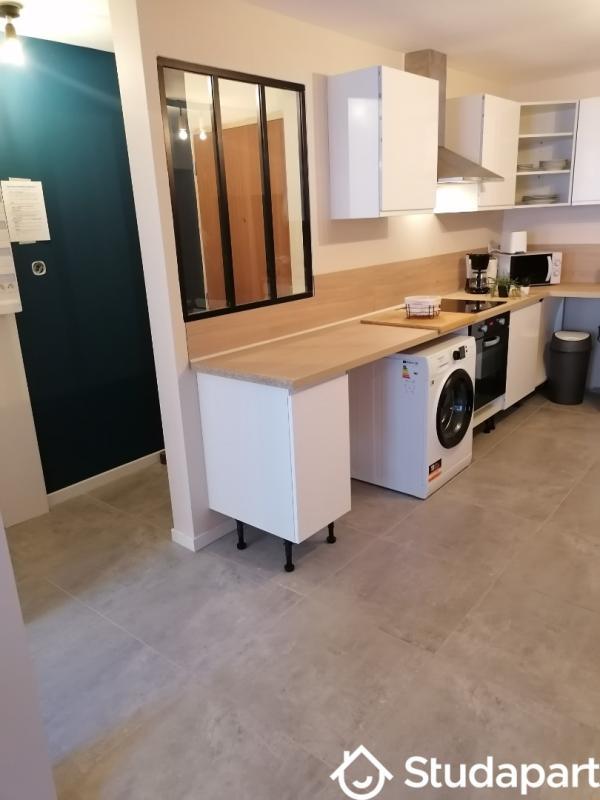 Chambre - 11 m² - 1 pièce