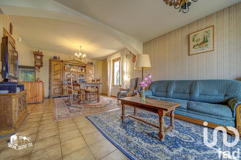 Maison - 96 m² - 5 pièces