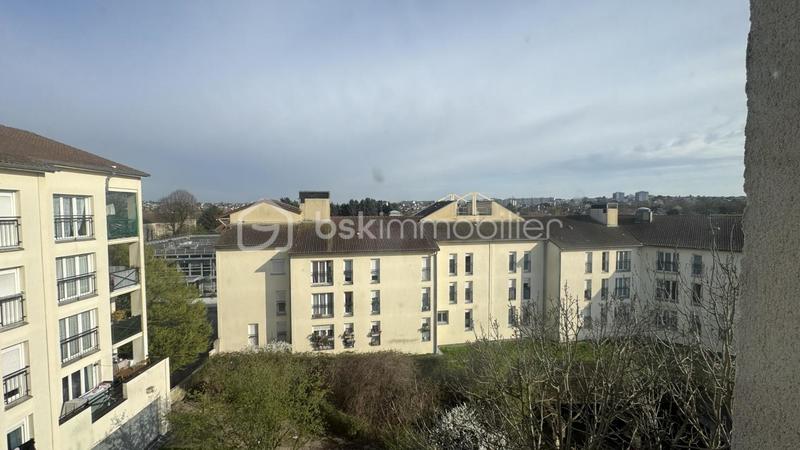 Appartement - 76 m² - 4 pièces