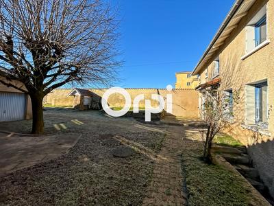 Maison - 122 m² - 5 pièces