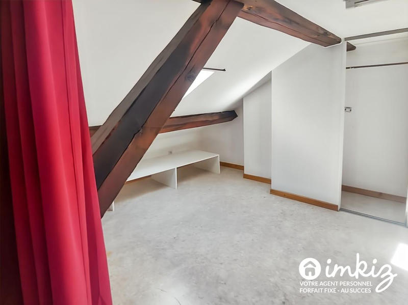 Appartement - 140 m² - 7 pièces