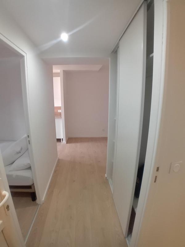 Studio - 28 m² - 2 pièces