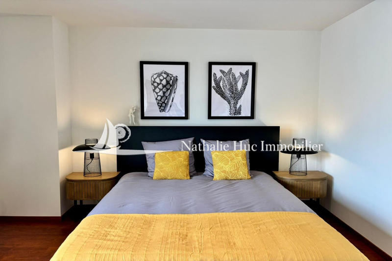 Maison contemporaine - 174 m² - 5 pièces