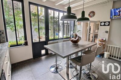 Maison - 84 m² - 4 pièces