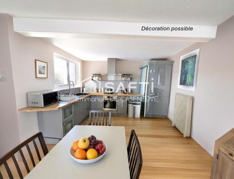 Maison - 90 m² - 4 pièces