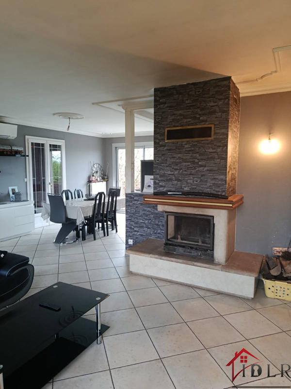 Maison - 95 m² - 4 pièces