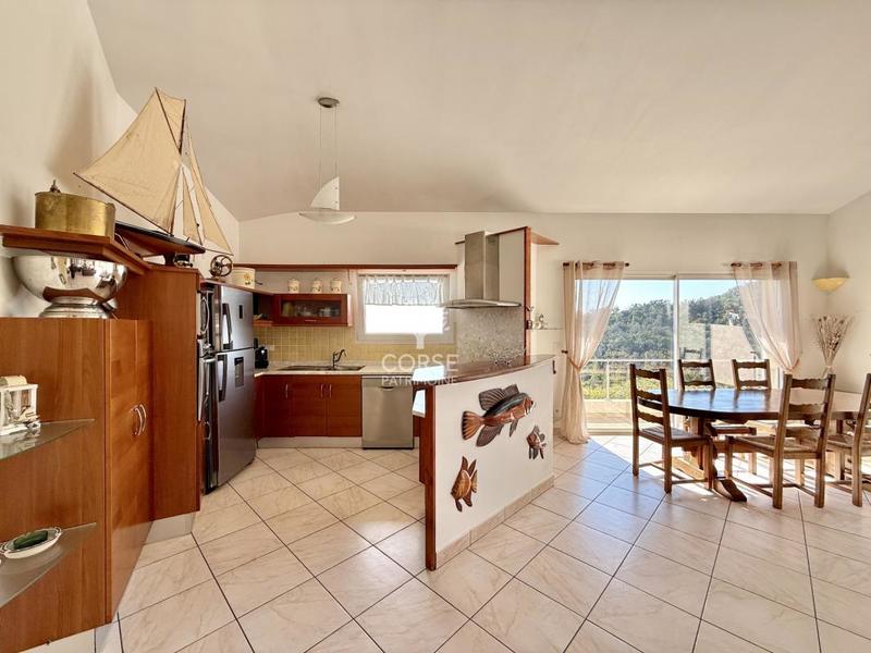 Villa - 185 m² - 5 pièces