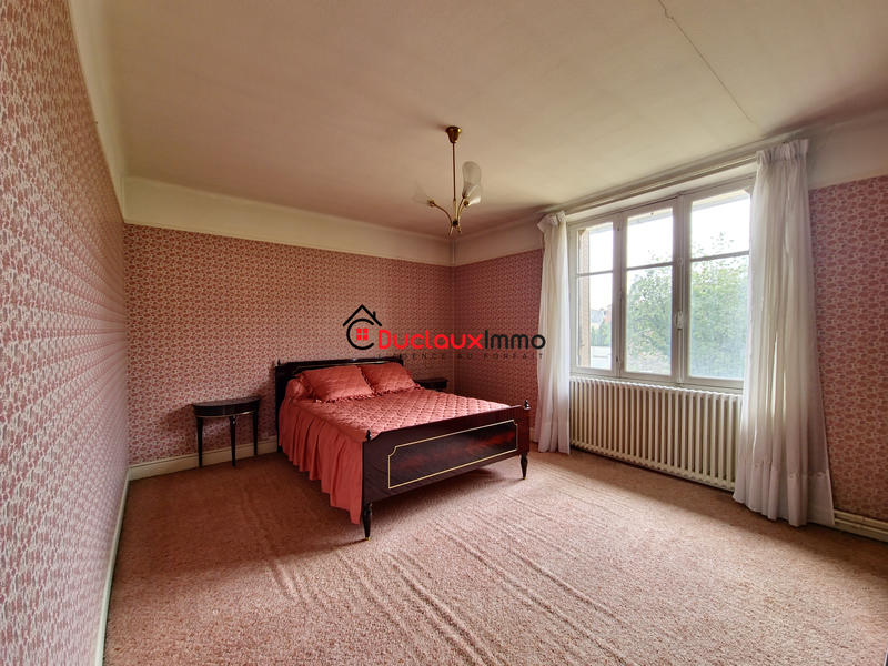 Maison - 104 m² - 5 pièces