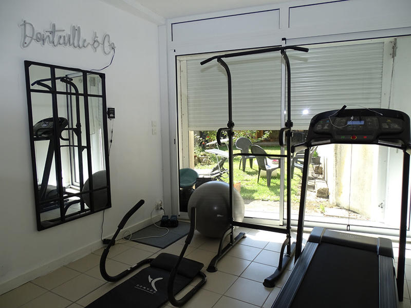 Maison - 339 m² - 17 pièces