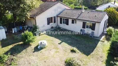 Maison - 64 m² - 4 pièces