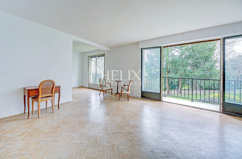 Appartement - 93 m² - 4 pièces