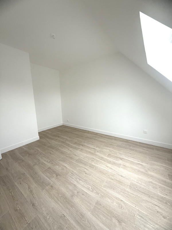 Maison - 94 m² - 4 pièces