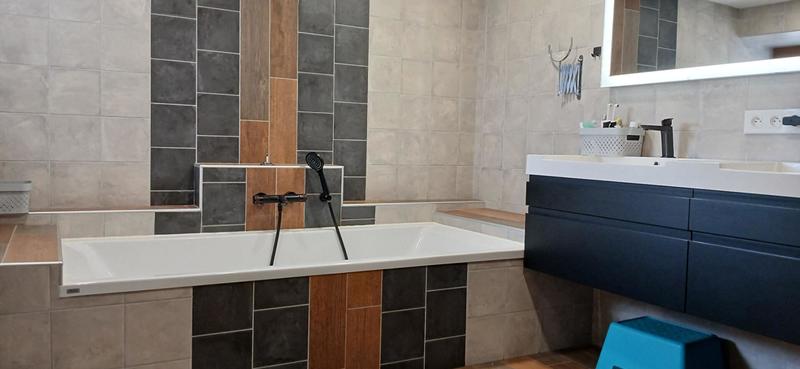 Propriété - 216 m² - 10 pièces